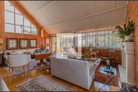 Sala de casa à venda com 3 quartos, 330m² em Jardim Viana, São Paulo