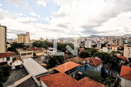 Vista de apartamento à venda com 1 quarto, 79m² em Floresta, Belo Horizonte