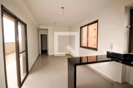 sala de apartamento à venda com 1 quarto, 79m² em Floresta, Belo Horizonte