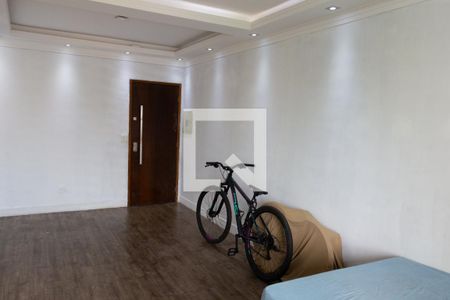 Sala de apartamento para alugar com 2 quartos, 68m² em Jardim Ivana, São Paulo