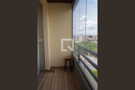 Varanda  de apartamento para alugar com 2 quartos, 68m² em Jardim Ivana, São Paulo