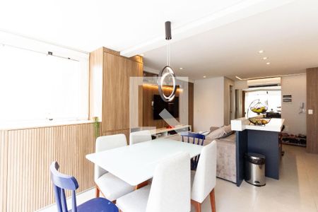 Apartamento à venda com 72m², 3 quartos e 2 vagas Apartamento à venda com 72m², 3 quartos e 2 vagasVaranda gourmet