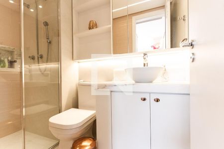 Apartamento à venda com 72m², 3 quartos e 2 vagas Apartamento à venda com 72m², 3 quartos e 2 vagasBanheiro 2