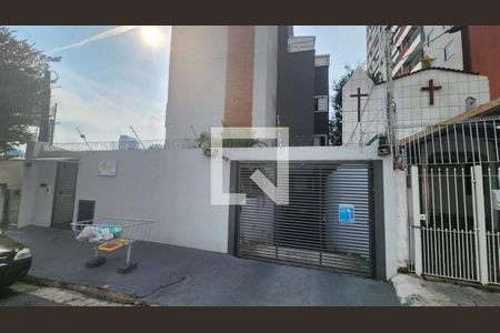 Apartamento à venda com 42m², 2 quartos e 1 vaga Apartamento à venda com 42m², 2 quartos e 1 vagaFachada