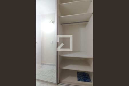 Detalhe do Banheiro de apartamento para alugar com 1 quarto, 51m² em Centro, Campinas