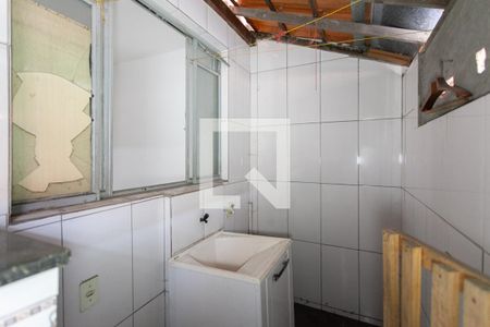 Casa à venda com 70m², 2 quartos e 1 vagaÁrea de Serviço