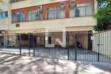 Apartamento à venda com 33m², 1 quarto e sem vaga Apartamento à venda com 33m², 1 quarto e sem vagaFachada