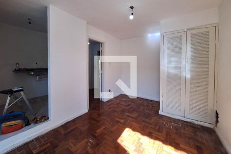 Quarto de apartamento à venda com 1 quarto, 33m² em Icaraí, Niterói