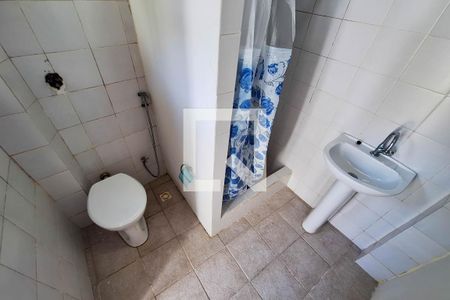 Banheiro de apartamento à venda com 1 quarto, 33m² em Icaraí, Niterói
