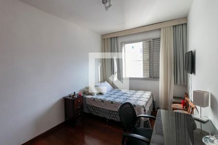 Quarto 1 de apartamento para alugar com 4 quartos, 180m² em Cruzeiro, Belo Horizonte