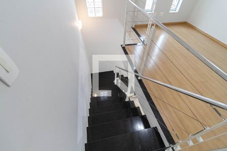Escada de casa de condomínio à venda com 4 quartos, 310m² em Paquetá , Belo Horizonte