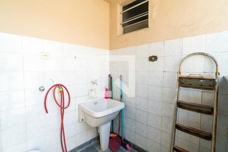 Casa à venda com 150m², 3 quartos e 3 vagasLavanderia