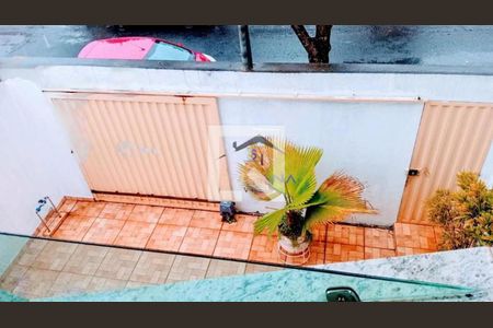 Casa à venda com 130m², 2 quartos e 3 vagas