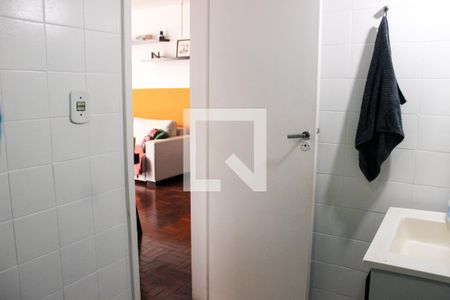 Apartamento à venda com 70m², 1 quarto e 1 vaga Apartamento à venda com 70m², 1 quarto e 1 vagaBanheiro