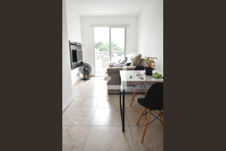 Sala de apartamento para alugar com 2 quartos, 50m² em Campo Grande, Rio de Janeiro