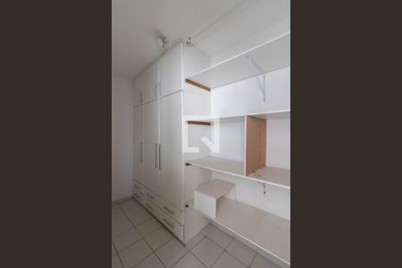 Apartamento para alugar com 108m², 3 quartos e 4 vagasQuarto de Serviço