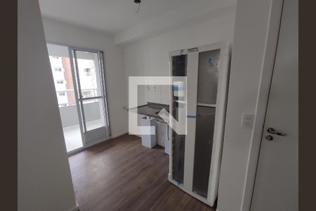 Cozinha de apartamento à venda com 2 quartos, 32m² em Água Branca, São Paulo