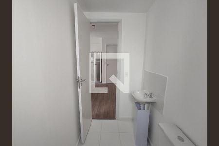 Apartamento para alugar com 32m², 2 quartos e sem vaga Apartamento para alugar com 32m², 2 quartos e sem vagaBanheiro