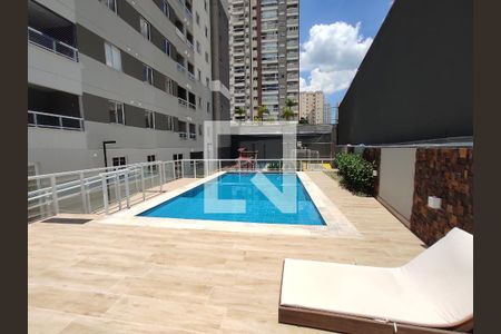 Apartamento para alugar com 32m², 2 quartos e sem vaga Apartamento para alugar com 32m², 2 quartos e sem vagaÁrea comum - Piscina