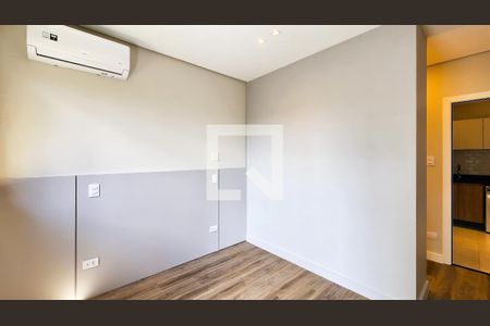 Quarto de apartamento à venda com 1 quarto, 55m² em Alphaville, Barueri