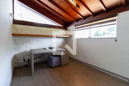 Escritório de casa à venda com 3 quartos, 180m² em Castelo, Belo Horizonte