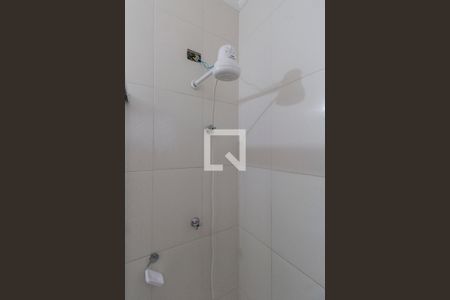 Casa à venda com 170m², 3 quartos e 2 vagasBanheiro