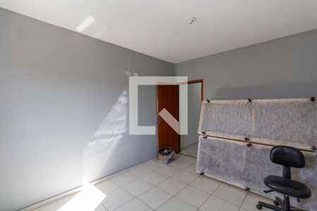 Casa à venda com 170m², 3 quartos e 2 vagasQuarto 2