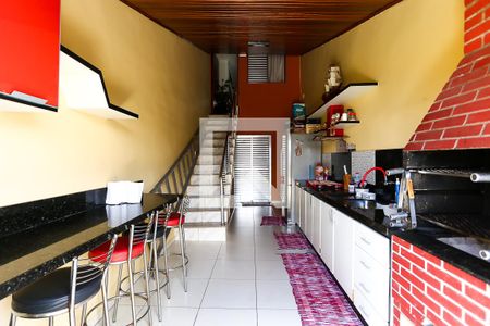 Casa para alugar com 200m², 4 quartos e 1 vagaÁrea comum - Churrasqueira