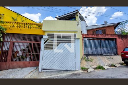 Casa para alugar com 200m², 4 quartos e 1 vagaFachada