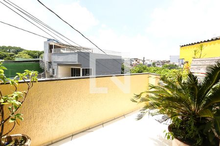 Casa para alugar com 200m², 4 quartos e 1 vagaVaranda