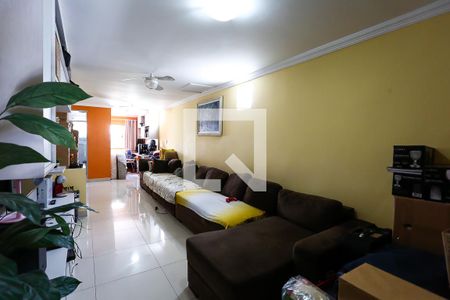 Casa para alugar com 200m², 4 quartos e 1 vagasuíte 1