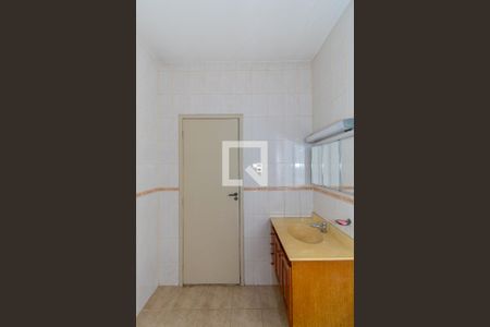 Casa à venda com 400m², 4 quartos e 6 vagas Casa à venda com 400m², 4 quartos e 6 vagasBanheiro