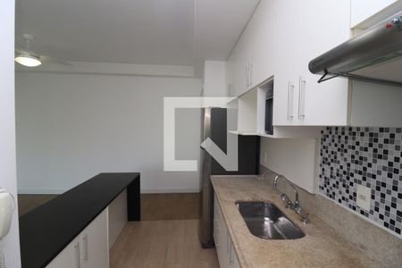 Apartamento para alugar com 71m², 2 quartos e 2 vagasCozinha