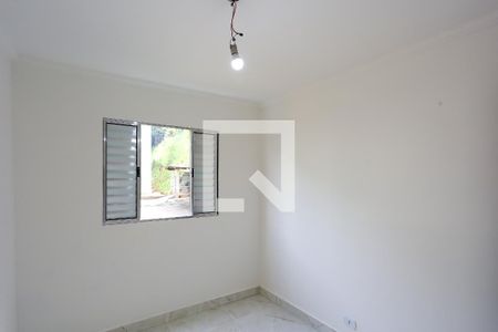quarto 1 de apartamento à venda com 3 quartos, 59m² em Parque Pinheiros, Taboão da Serra