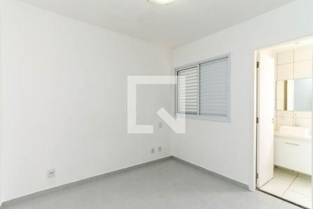 Suíte de apartamento à venda com 2 quartos, 57m² em Jardim Flor da Montanha, Guarulhos