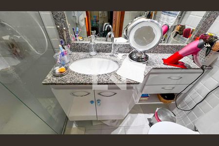 Apartamento à venda com 120m², 4 quartos e 2 vagasBanheiro 2