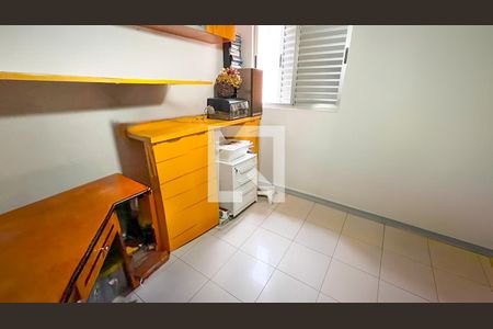 Quarto 4 de apartamento à venda com 4 quartos, 110m² em Buritis, Belo Horizonte