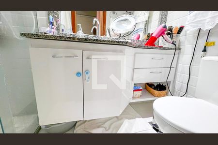 Apartamento à venda com 120m², 4 quartos e 2 vagasBanheiro 1