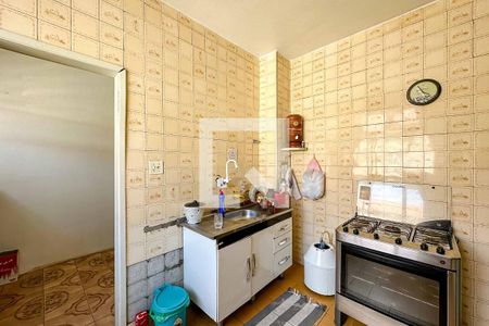 Apartamento à venda com 79m², 2 quartos e sem vagaCozinha e Área de Serviço