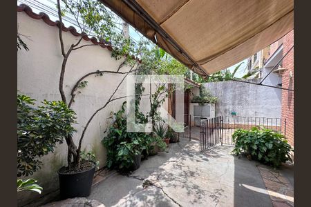 Casa à venda com 250m², 5 quartos e sem vagaJardim