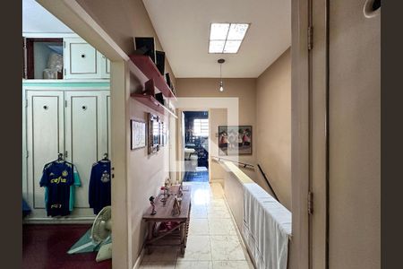 Casa à venda com 250m², 5 quartos e sem vagaCorredor Quartos