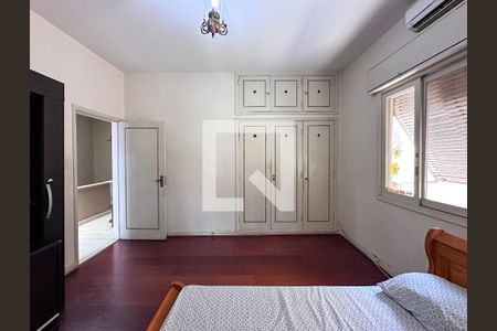 Casa à venda com 250m², 5 quartos e sem vagaQuarto 1