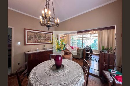 Sala de casa à venda com 5 quartos, 250m² em Vila Cordeiro, São Paulo