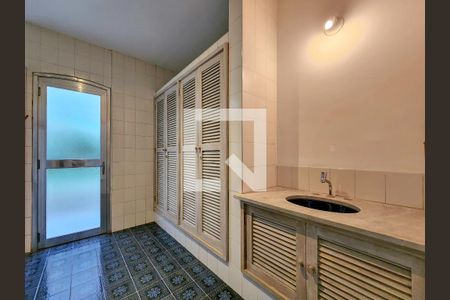 Banheiro 1 de casa à venda com 5 quartos, 900m² em Paineiras do Morumbi, São Paulo
