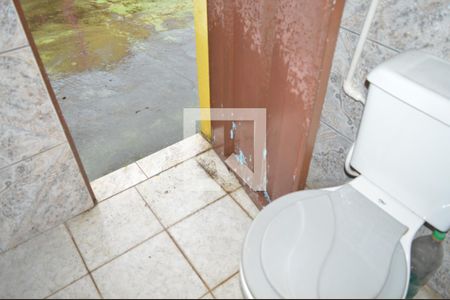 Casa à venda com 360m², 6 quartos e 1 vagaBanheiro do Quintal