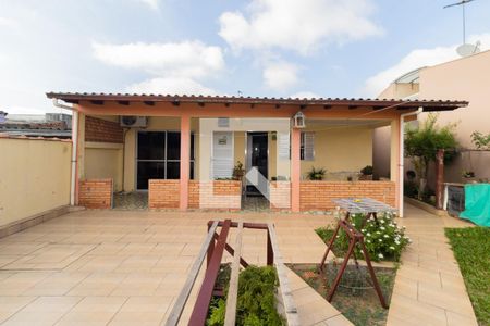 Casa à venda com 277m², 4 quartos e 3 vagasCasa 2