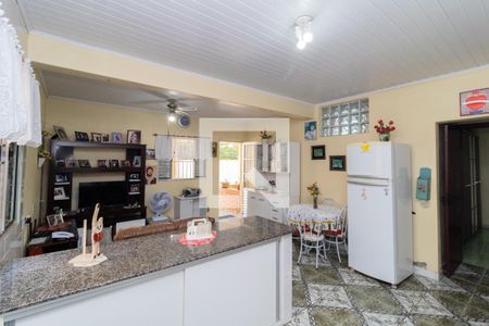 Casa à venda com 277m², 4 quartos e 3 vagasCasa 2 -Sala/Cozinha