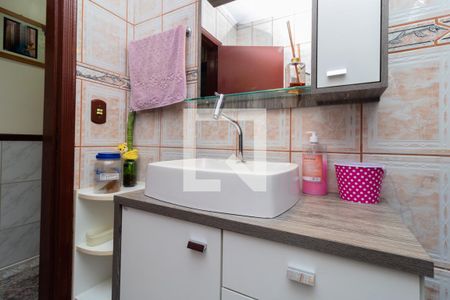 Casa à venda com 277m², 4 quartos e 3 vagasCasa 1 -Banheiro