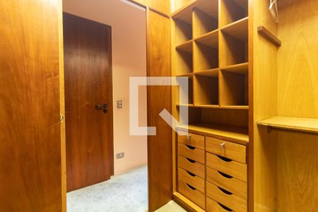 Apartamento à venda com 186m², 4 quartos e 3 vagasCloset da Suíte 1