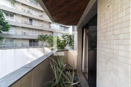 Apartamento à venda com 186m², 4 quartos e 3 vagasVaranda da Sala